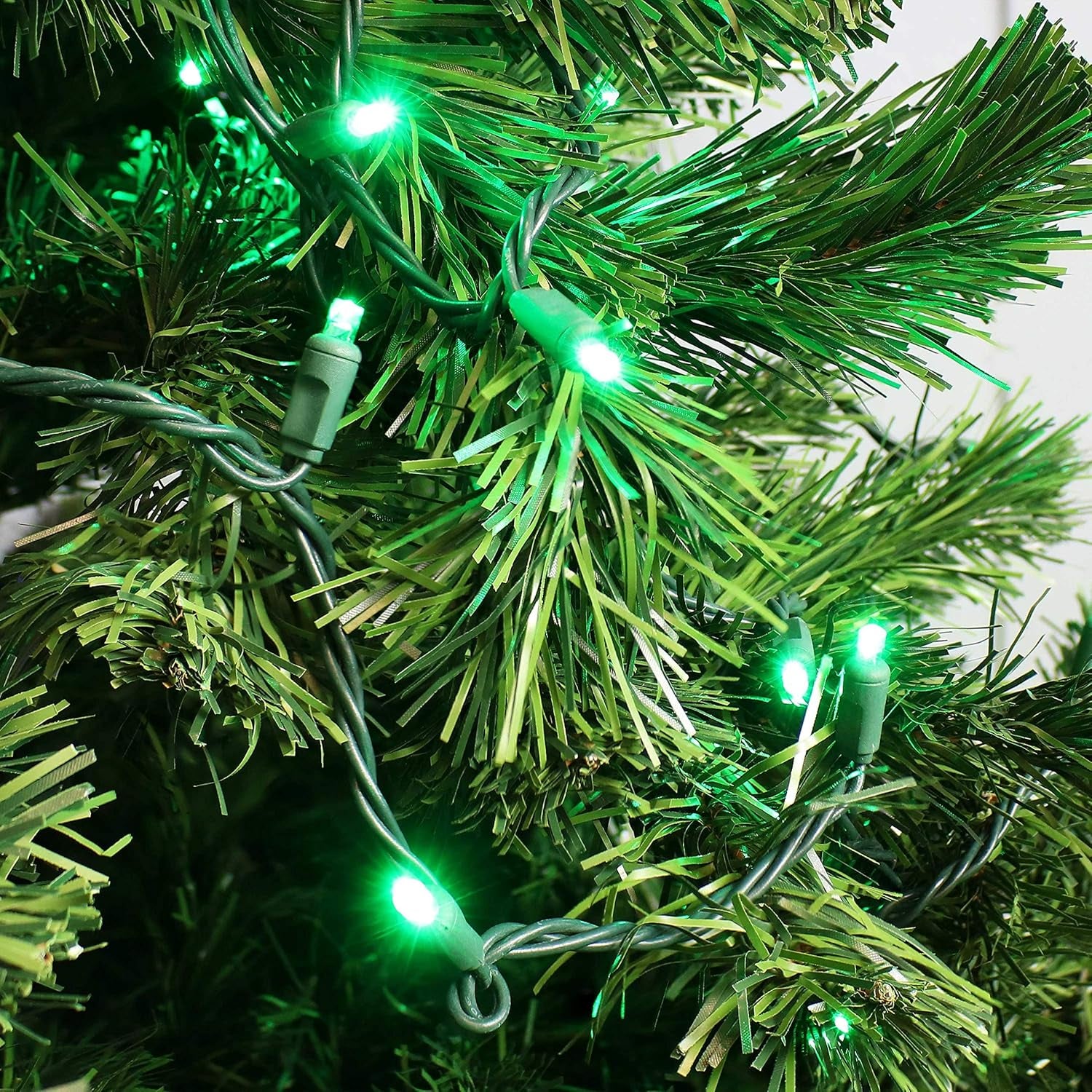 70-LED Outdoor Christmas String Lights - 5Mm Wide Angle Style Bulbs - 22-Foot Lighted Length - Green